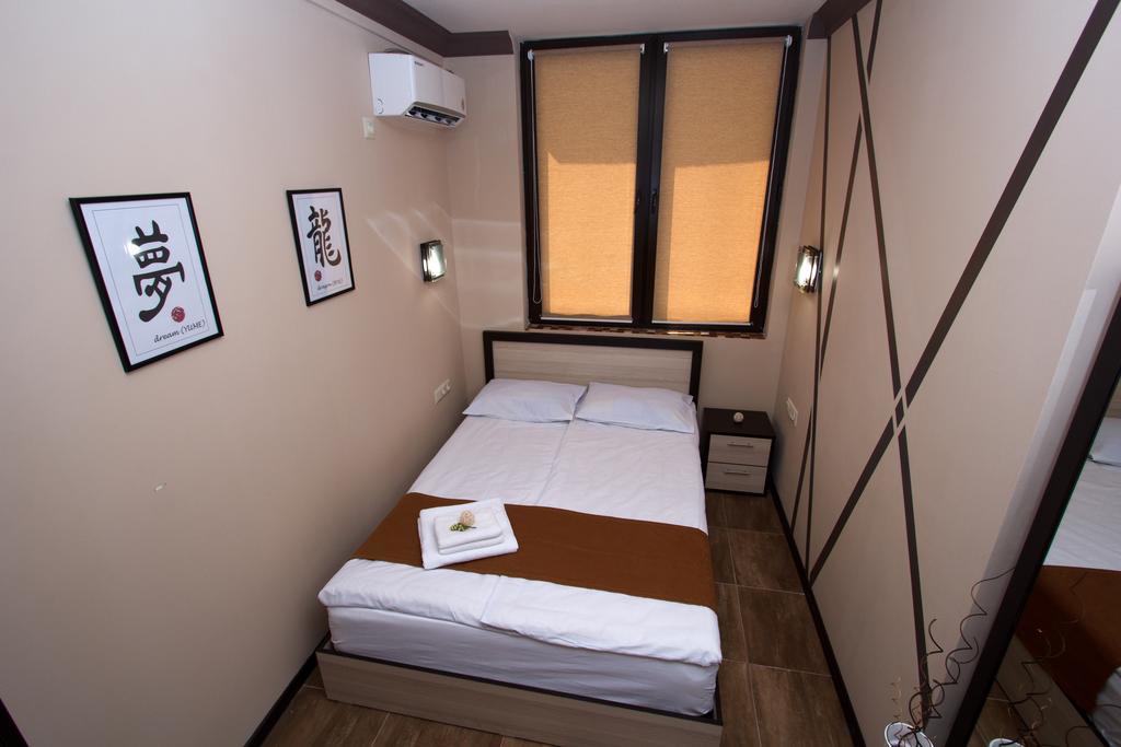 Wow Guest House In Apartment 141 Erivan Dış mekan fotoğraf